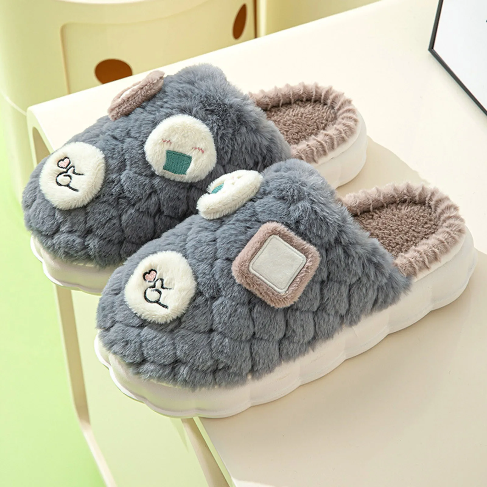 

Couples Winter Indoor Home Non Slip Warm Furry Plush Slides Round Toe Flats Slippers Square Cotton Bedroom Floor Ladies Slippers
