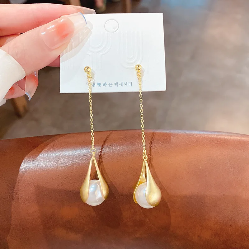Korean Fashion Long Dangle Imitation Pearl Drop Earrings for Women Wedding Party Vintage Golden Color Plated Statement Jewelry 4 Mallzona S3615cd7074224cef9a5927706d154b42I Korean Fashion Long Dangle Imitation Pearl Drop Earrings for Women Wedding Party Vintage Golden Color Plated Statement Jewelry Mallzona