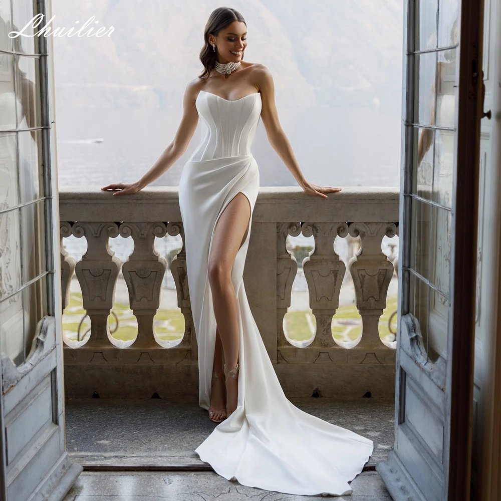 Lhuilier Strapless Mermaid Satin Wedding Dresses High Slit Sleeveless Bridal Gowns with Court Train 
Lhuilier Strapless Mermaid Satin Wedding Dresses High Slit Sleeveless Bridal Gowns with Court Train