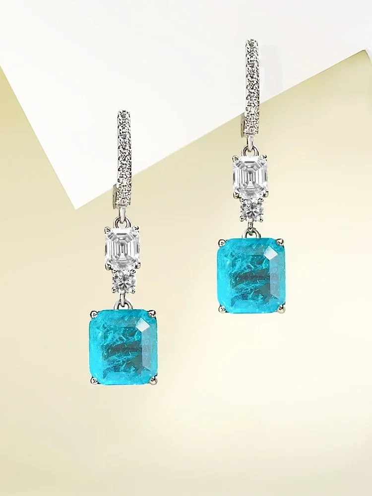 Fashion versatile niche 925 sterling silver emerald earrings paired with high carbon diamond wedding jewelry wholesale
Fashion versatile niche 925 sterling silver emerald earrings paired with high carbon diamond wedding jewelry wholesale