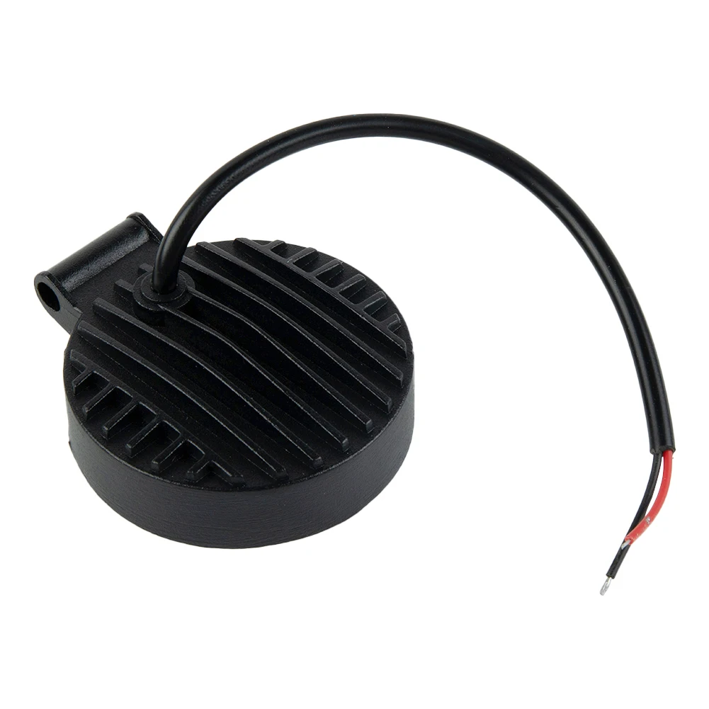 Motorcycle Light Work Light 2.5Inch 9-30V ABS+Aluminum Alloy Bright Light New Waterproof IP67 LED Work Light Bar
Motorcycle Light Work Light 2.5Inch 9-30V ABS+Aluminum Alloy Bright Light New Waterproof IP67 LED Work Light Bar