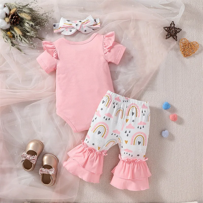 Baby Girls 3PCS Set Rainbow Print Short Sleeves Romper and Elastic Flare Pants Headband Summer Outfit
Baby Girls 3PCS Set Rainbow Print Short Sleeves Romper and Elastic Flare Pants Headband Summer Outfit