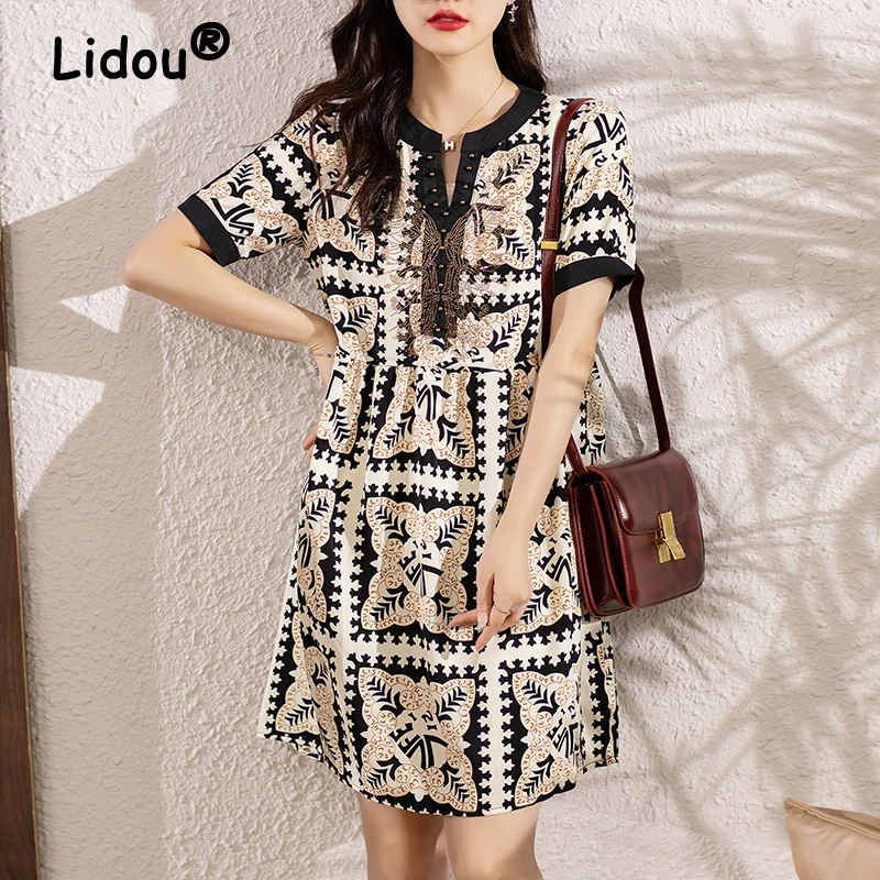 

Women Vintage Boho Print Beaded Rhinestone Elegant Dresses 2024 Summer Casual V Neck Short Sleeve Loose Beach Midi Dress Vestido