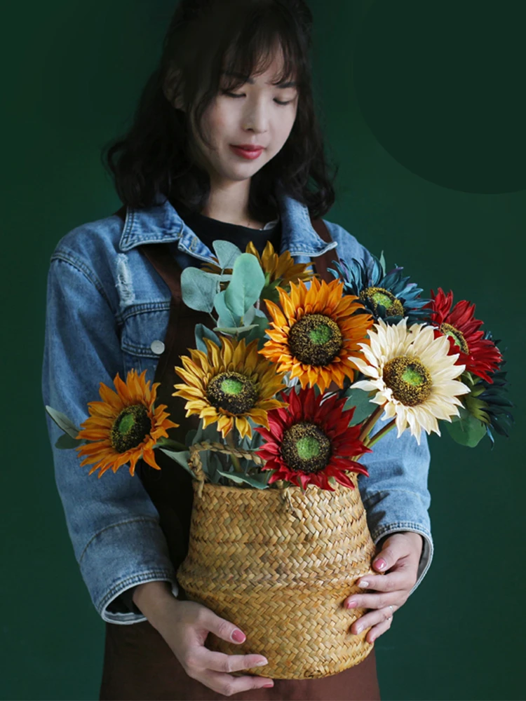 Retro Sunflower Bouquet Simulation Flower Living Room Decoration Flower Ornaments Flower Arrangement Sun Flower Decoration
Retro Sunflower Bouquet Simulation Flower Living Room Decoration Flower Ornaments Flower Arrangement Sun Flower Decoration