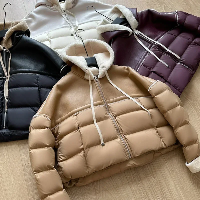 2024 New Winter Down Coat Women Korean Fashion Short Stitch Contrast Hooded Pu Leather Sheepskin Coat Thick Warm Parkas Outwear
2024 New Winter Down Coat Women Korean Fashion Short Stitch Contrast Hooded Pu Leather Sheepskin Coat Thick Warm Parkas Outwear