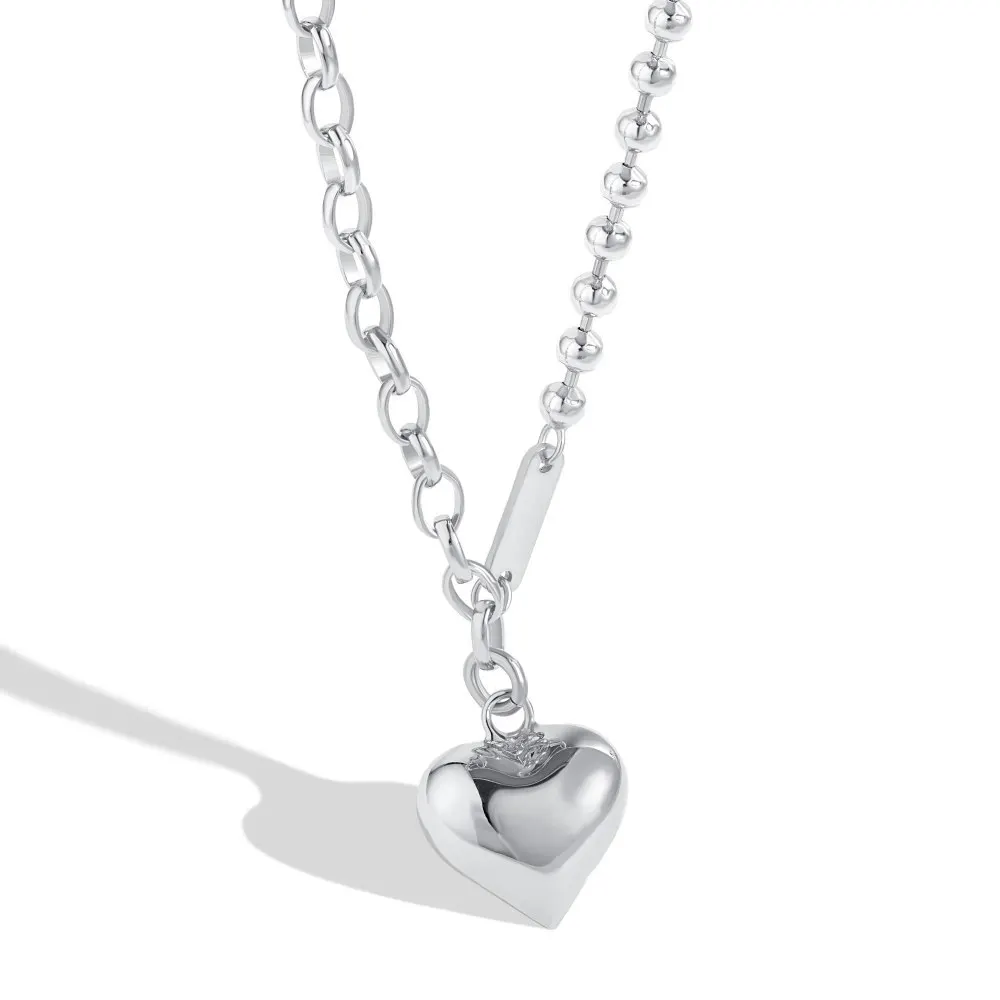 New 925 Sterling Silver Fashionable and Minimalist, Versatile Ladies Collection, Small Heart Pendant
New 925 Sterling Silver Fashionable and Minimalist, Versatile Ladies Collection, Small Heart Pendant