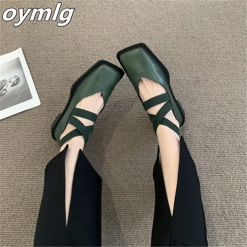 Small leather shoes women's spring 2022 new all-match fashion square head flat bottom shallow mouth single shoes lazy loafers
Small leather shoes women's spring 2022 new all-match fashion square head flat bottom shallow mouth single shoes lazy loafers