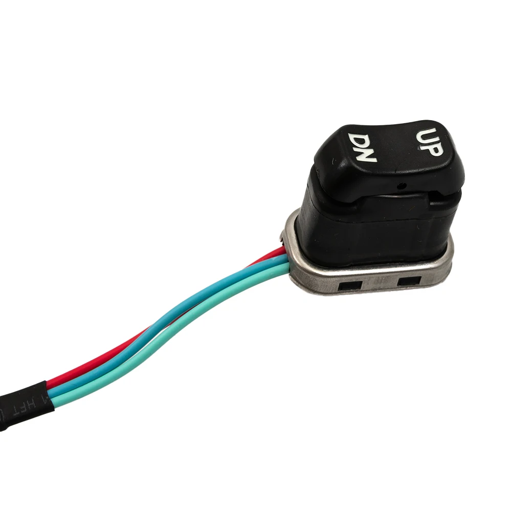 Brand New High Quality Power Trim Tilt Switch 703-82563-01-00 703-82563-02-00 Black For Johnson Evinrude Outboard
Brand New High Quality Power Trim Tilt Switch 703-82563-01-00 703-82563-02-00 Black For Johnson Evinrude Outboard