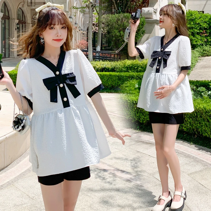 Korean Style Maternity Clothes Set Solid Color Short Sleeve Square Collar Tops+Belly Shorts Twinset Pregnant Woman Pants Suits
Korean Style Maternity Clothes Set Solid Color Short Sleeve Square Collar Tops+Belly Shorts Twinset Pregnant Woman Pants Suits