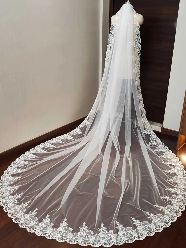 

Vintage Lace Trim Wedding Veil 300cm Long Single Tier Bridal Veil with Comb White Ivory Cathedral Length Head Veil
