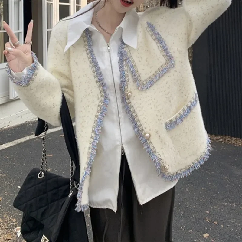 2023 Korean Style Soft Glutinous Knitted Top Women Contrast Color Socialite Artificial Mink Fur Sweater Coat Women Clothing
2023 Korean Style Soft Glutinous Knitted Top Women Contrast Color Socialite Artificial Mink Fur Sweater Coat Women Clothing