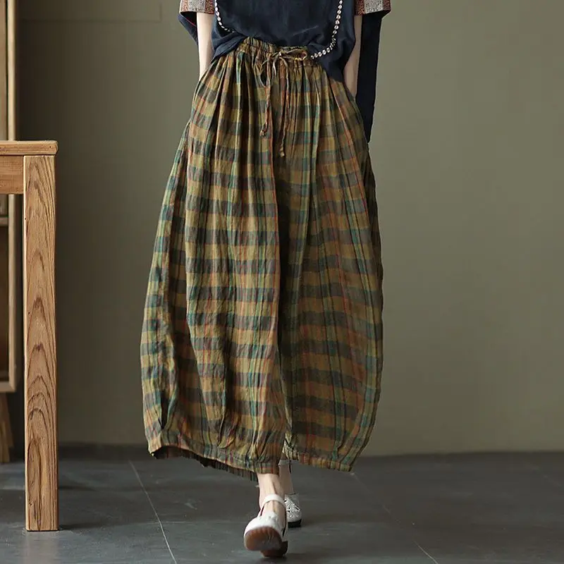 Cotton Linen Baggy Pants Women Vintage Loose Korean Fashion Trousers Women Oversized Plaid Elastic Waisted Casual Lantern Pants
Cotton Linen Baggy Pants Women Vintage Loose Korean Fashion Trousers Women Oversized Plaid Elastic Waisted Casual Lantern Pants