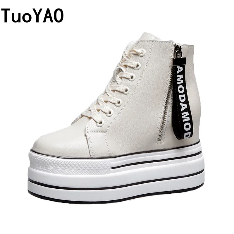 High Platform Sneakers For Women Chunky Leather Shoes Fashion Walking Trainers 9CM Casual Shoes Woman Zipper Vulcanized Shoes
High Platform Sneakers For Women Chunky Leather Shoes Fashion Walking Trainers 9CM Casual Shoes Woman Zipper Vulcanized Shoes