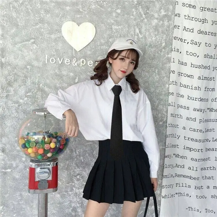 Short sleeved T shirt for women summer ins Hong Kong style Japanese cute ducky loose half sleeved for students Loose top
Short sleeved T shirt for women summer ins Hong Kong style Japanese cute ducky loose half sleeved for students Loose top