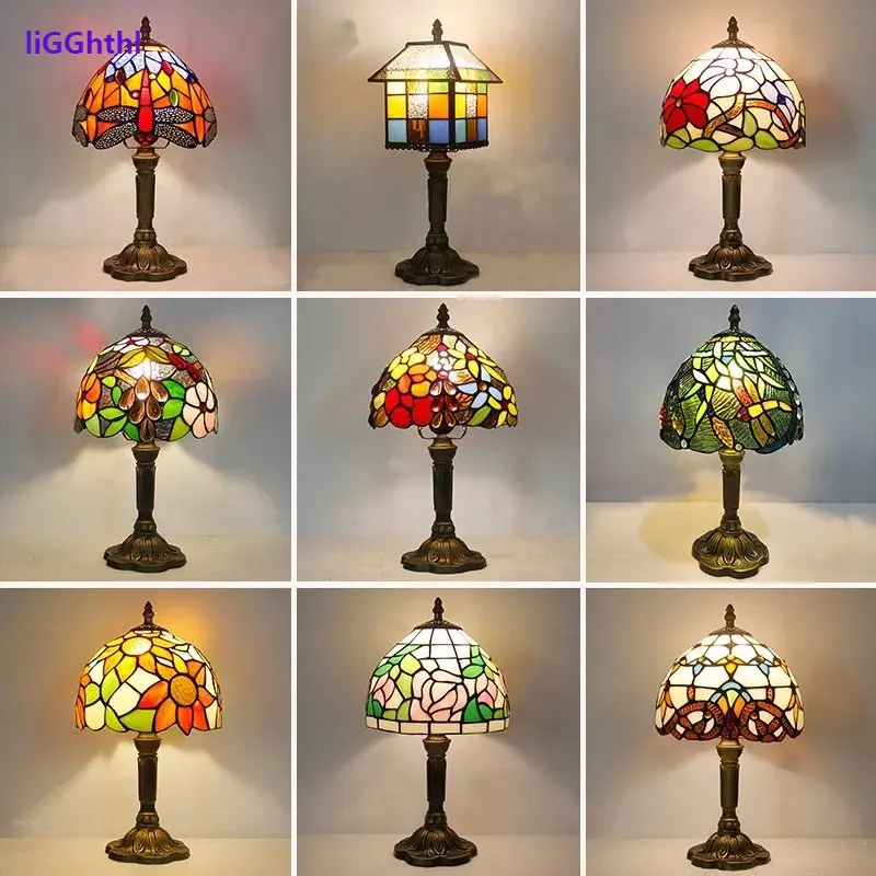 Tiffany Desk Light European Retro Restaurant Bar Cafe Stained Glass Bedside Lighting Creative Small Table Lamp E27 AC110V 220V
Tiffany Desk Light European Retro Restaurant Bar Cafe Stained Glass Bedside Lighting Creative Small Table Lamp E27 AC110V 220V