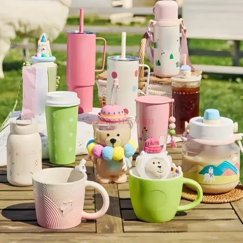 2024 Latest Original Alpaca Amusement Park Bear Cup Large Capacity High Appearance Glass Water Cup Cold Drink Cup Insulation Cup
2024 Latest Original Alpaca Amusement Park Bear Cup Large Capacity High Appearance Glass Water Cup Cold Drink Cup Insulation Cup