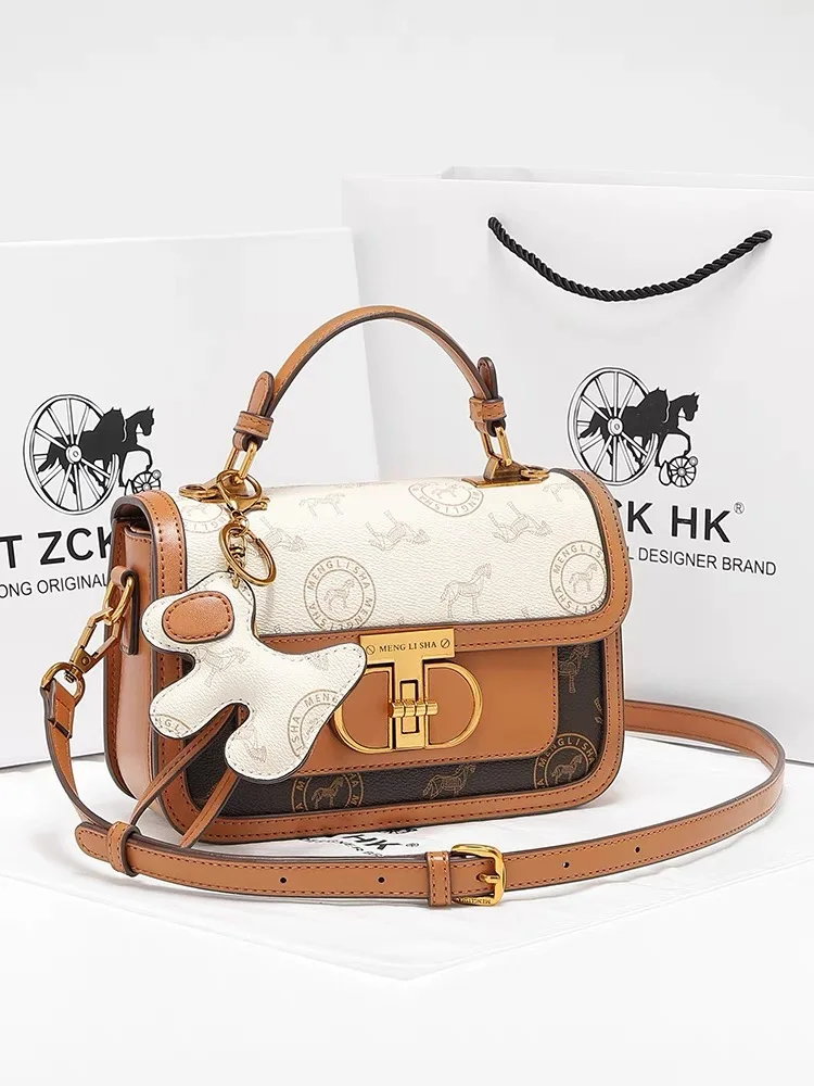 Handbags for Women 2023 Designer Luxury Fall/Winter Premium Lock Clasp Contrasts A Shoulder Cross-body Small Square Bag
Handbags for Women 2023 Designer Luxury Fall/Winter Premium Lock Clasp Contrasts A Shoulder Cross-body Small Square Bag