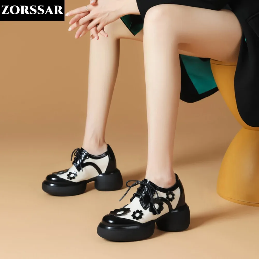 Women's Vulcanized Sneakers Leather Flower Hidden Wedge Shoes Women Platform Height Increased Shoes 10CM Thick Sole White Shoes
Women's Vulcanized Sneakers Leather Flower Hidden Wedge Shoes Women Platform Height Increased Shoes 10CM Thick Sole White Shoes