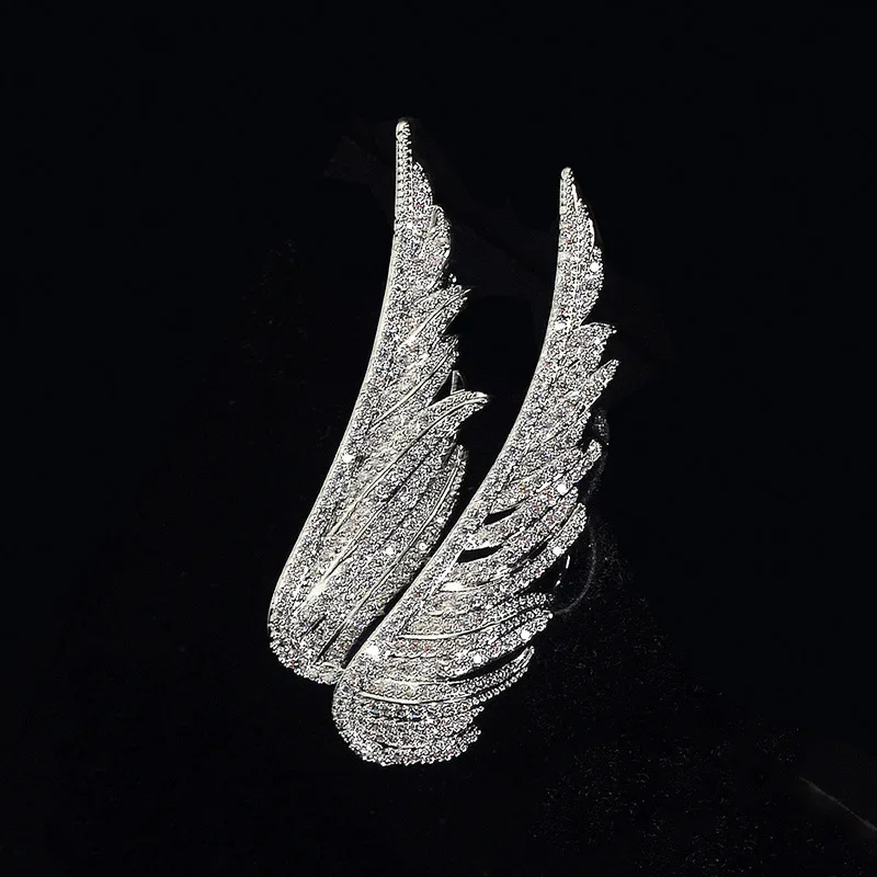 New Trendy Rhinestone Angel Wings Brooch Pins 2024 Sparkling Crystal Jewelry Gift Feather Designer Brooches
New Trendy Rhinestone Angel Wings Brooch Pins 2024 Sparkling Crystal Jewelry Gift Feather Designer Brooches