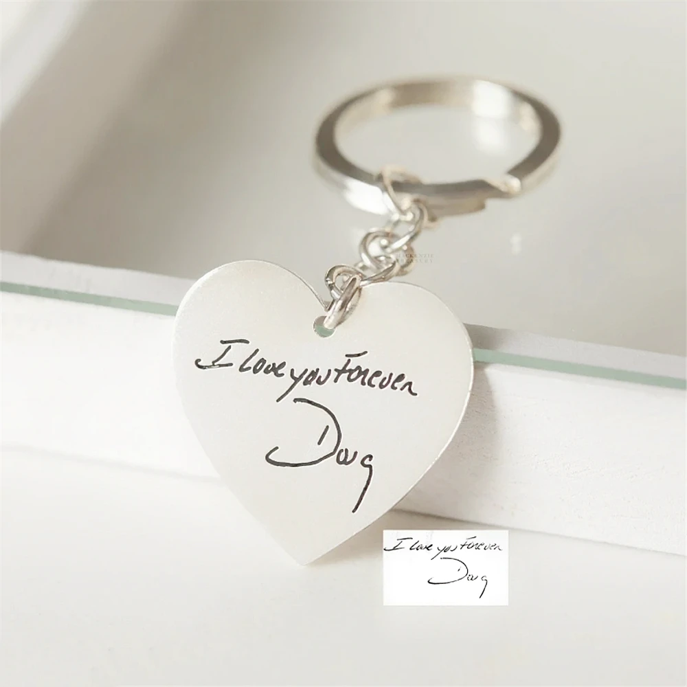 

Custom Name Keychain Personalized Keyring Heart shaped Pendant Mini Lover Friends Name Key Chain Women Men Teen Memorial Gift