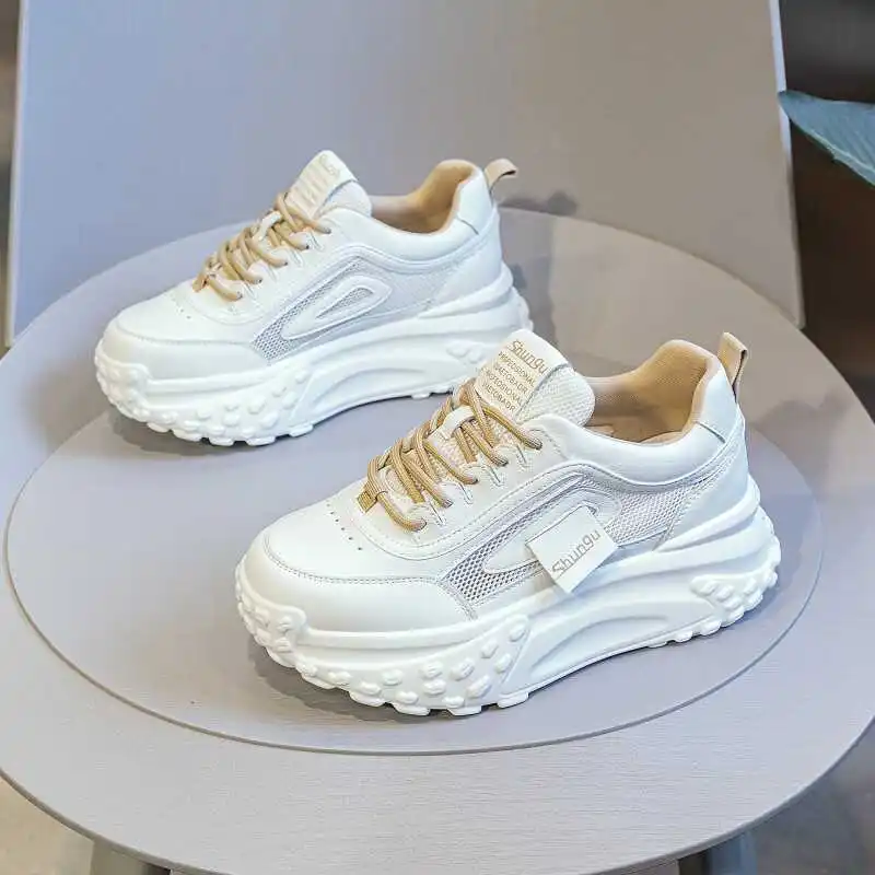 Кроссовки женские универсальные на платформе, Повседневная дышащая обувь с круглым носком, на шнуровке, кроссовки с перекрестными вставками, маленький размер, на резиновой подошве, лето 2024
Кроссовки женские универсальные на платформе, Повседневная дышащая обувь с круглым носком, на шнуровке, кроссовки с перекрестными вставками, маленький размер, на резиновой подошве, лето 2024