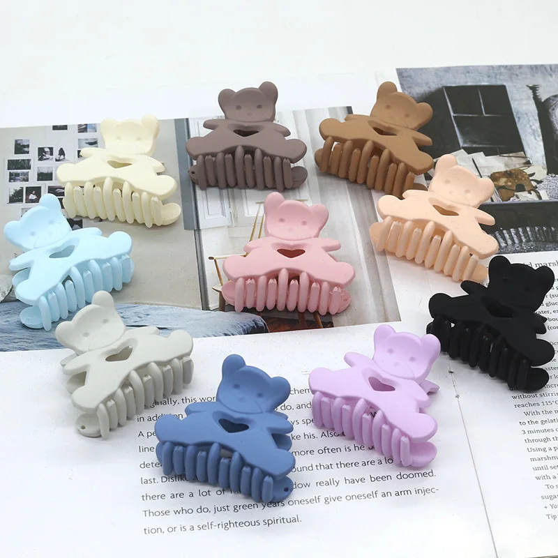 New Fashion Niche Fresh Cartoon Cute Bear Hairpin Net Red Ponytail Clip Simple Women's Personality Headwear All-match Clip
New Fashion Niche Fresh Cartoon Cute Bear Hairpin Net Red Ponytail Clip Simple Women's Personality Headwear All-match Clip