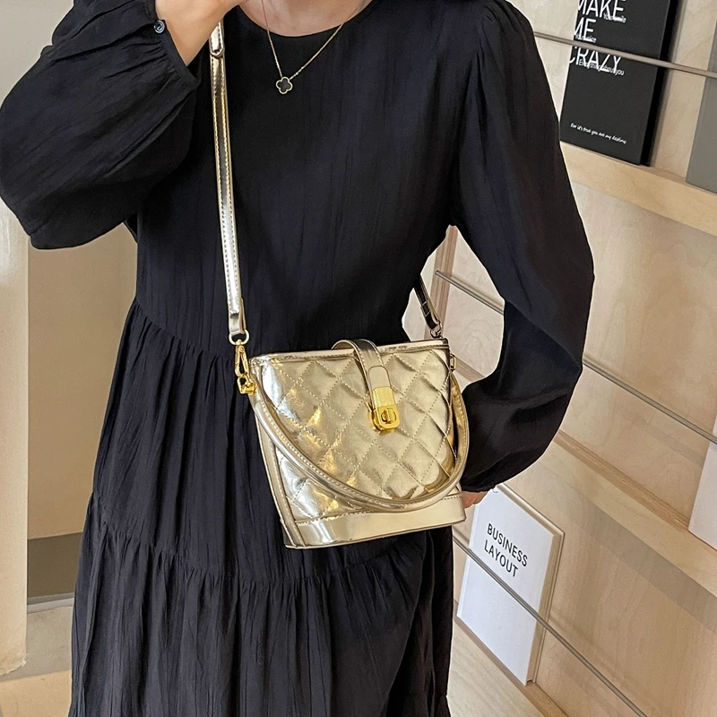 Hot Luxury Handbags Women Bags Designer Crossbody Bags For Women Shoulder Bag Women Purses And Handbags Sac A Main Femme Bolsas
Hot Luxury Handbags Women Bags Designer Crossbody Bags For Women Shoulder Bag Women Purses And Handbags Sac A Main Femme Bolsas