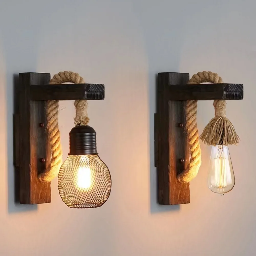 

Single Head Industrial Wood Wall Sconce Light E27 Solid Wood Base Rustic Lantern Art Wall Lamp for Bar Restaurant Barn Corridor