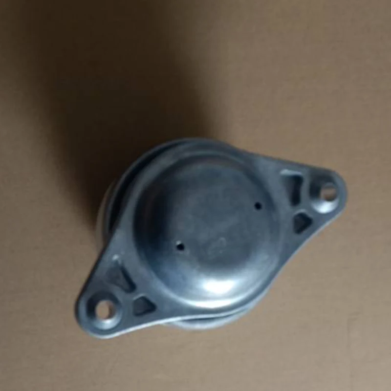 Me rc ed es -Be nz GLK300 GLK200 GLK260 GLK350 engine foot glue gearbox machine foot pad engine bracket 
Me rc ed es -Be nz GLK300 GLK200 GLK260 GLK350 engine foot glue gearbox machine foot pad engine bracket