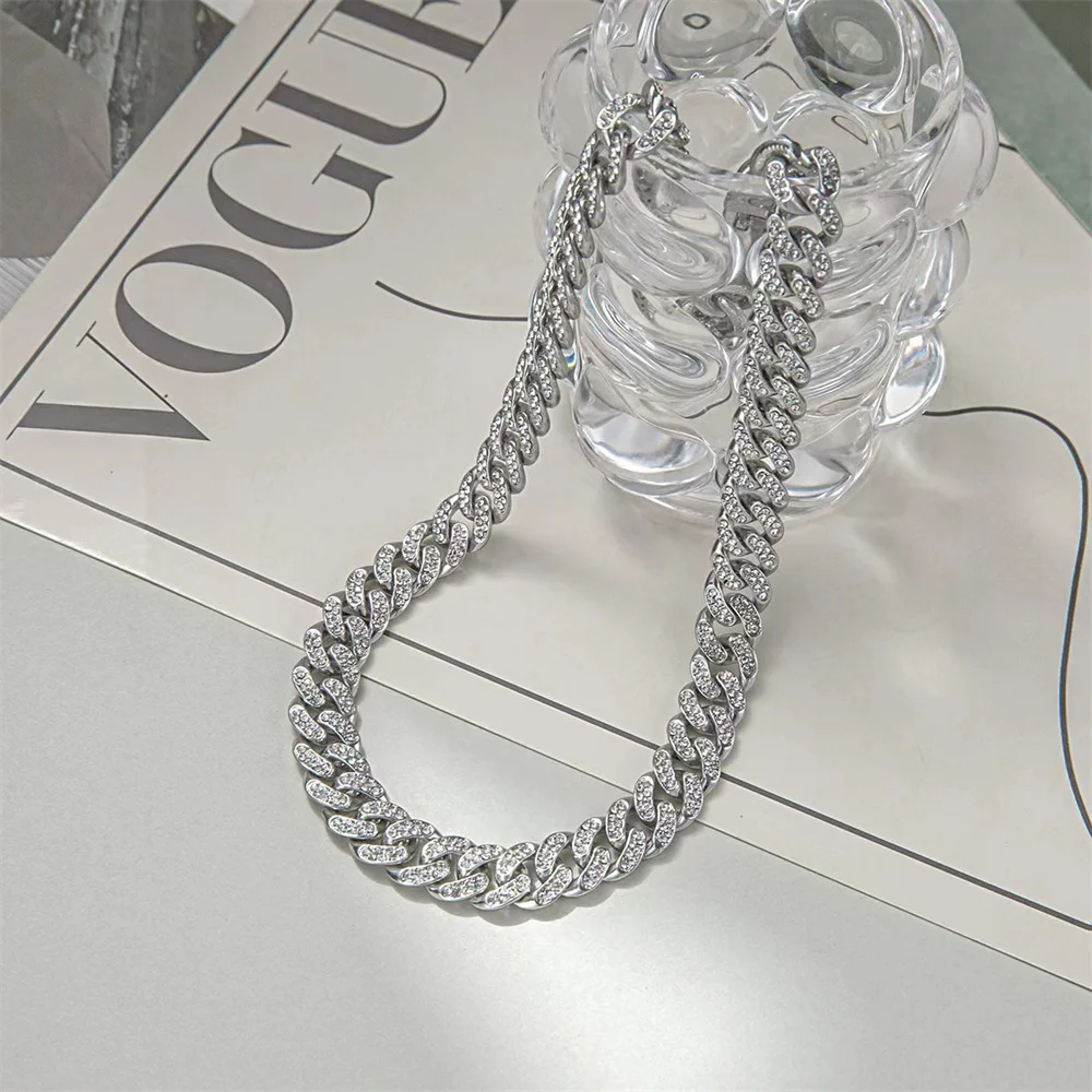 High quality Korean popular niche design trend hip hop clavicle chain ins fashion double row full diamond punk Cuba Neck
High quality Korean popular niche design trend hip hop clavicle chain ins fashion double row full diamond punk Cuba Neck