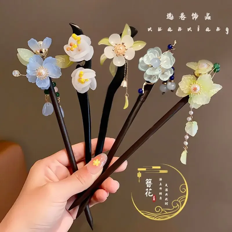 

2024 Classical Super Fairy Long Wooden Women's New Chinese Style Pan Hair Hanfu Personality Explosions Hairpin National Fashion