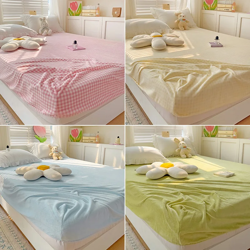Soft Velvet Fitted Sheet with Elastic Bands Non Slip Adjustable Mattress Covers for Single Double King Queen Bed 인견이불
Soft Velvet Fitted Sheet with Elastic Bands Non Slip Adjustable Mattress Covers for Single Double King Queen Bed 인견이불