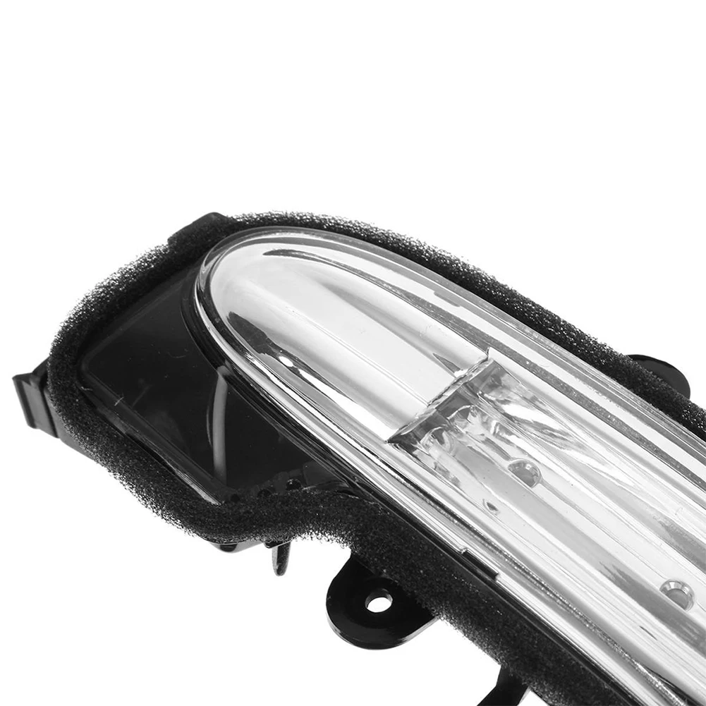 2pcs Car Mirrored Turn Signal Lights For Mercedes C230 C280 C350 2038201521 2038201621 Drivers Passenger Side Turn Signals Lamp
2pcs Car Mirrored Turn Signal Lights For Mercedes C230 C280 C350 2038201521 2038201621 Drivers Passenger Side Turn Signals Lamp