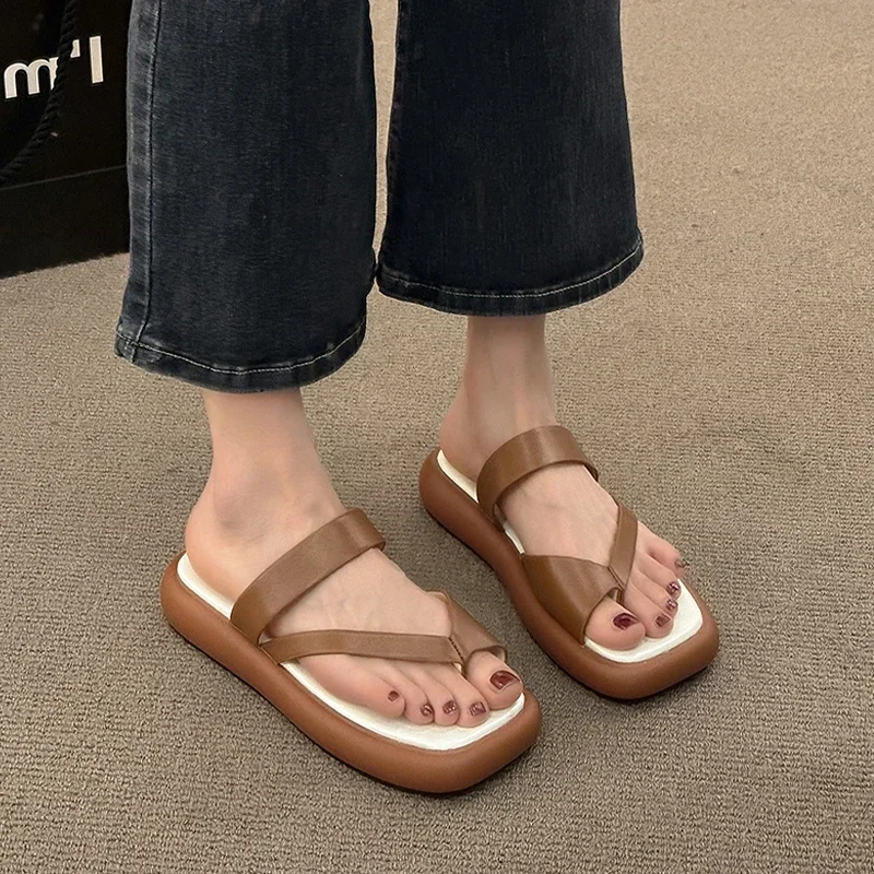 Summer Clip Toe Slippers Women Flats Platform Shoes 2024 Summer Fashion Beach Flip Flops Outdoor Slingback Sandals Slides Female
Summer Clip Toe Slippers Women Flats Platform Shoes 2024 Summer Fashion Beach Flip Flops Outdoor Slingback Sandals Slides Female