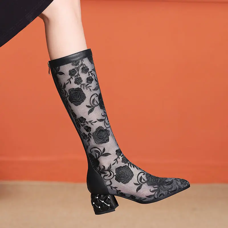 FHANCHU NEW Sexy Women Knee High Sandals Boots,Summer Mesh Shoes,Embroidery Flower Long Botas,Pointed Toe,Black,Red,Dropship
FHANCHU NEW Sexy Women Knee High Sandals Boots,Summer Mesh Shoes,Embroidery Flower Long Botas,Pointed Toe,Black,Red,Dropship