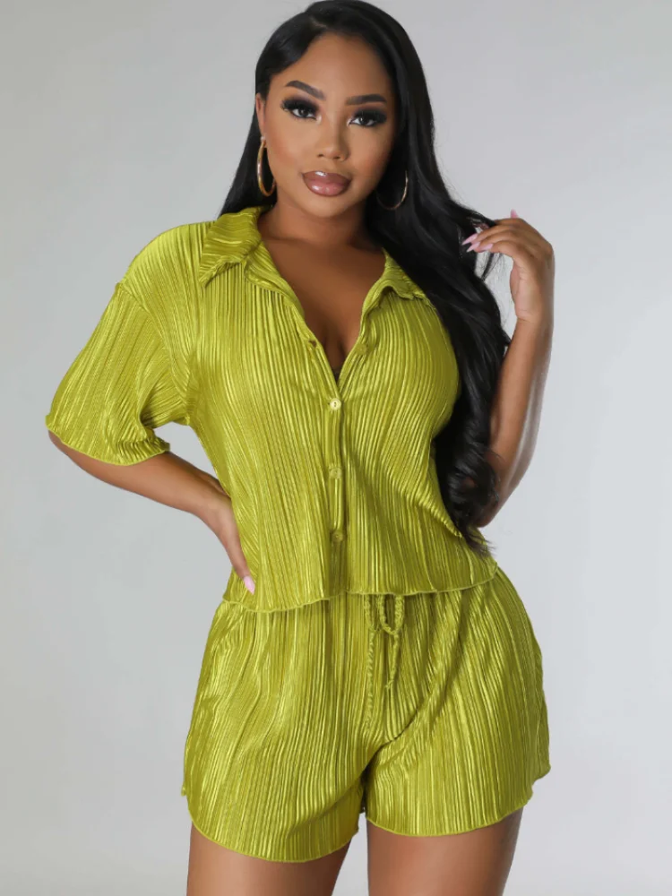 Vintage Pleated Women Set Short Sleeve Shirt and Shorts Suit 2023 Fashion Streetwear 2 Piece Set Summer Female Outfits Tracksuit
Vintage Pleated Women Set Short Sleeve Shirt and Shorts Suit 2023 Fashion Streetwear 2 Piece Set Summer Female Outfits Tracksuit