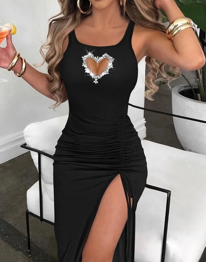 Womens Dresses 2024 Summer Fashion Rhinestone Hollow Heart High Slit Square Neck Sleeveless Casual Ruched Maxi Party Dress
Womens Dresses 2024 Summer Fashion Rhinestone Hollow Heart High Slit Square Neck Sleeveless Casual Ruched Maxi Party Dress