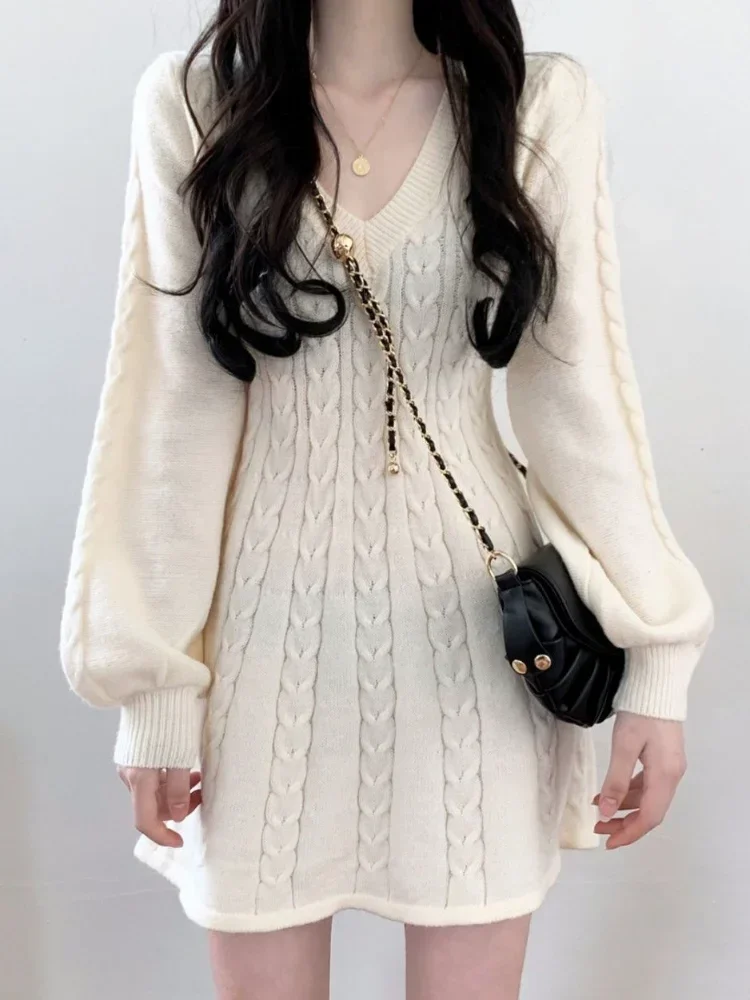 Deeptown Elegant Knitted Sweater Mini Dress Women Casual Lantern Sleeve Short Dresses 2024 Spring Sweet V-neck Outfits Female
Deeptown Elegant Knitted Sweater Mini Dress Women Casual Lantern Sleeve Short Dresses 2024 Spring Sweet V-neck Outfits Female