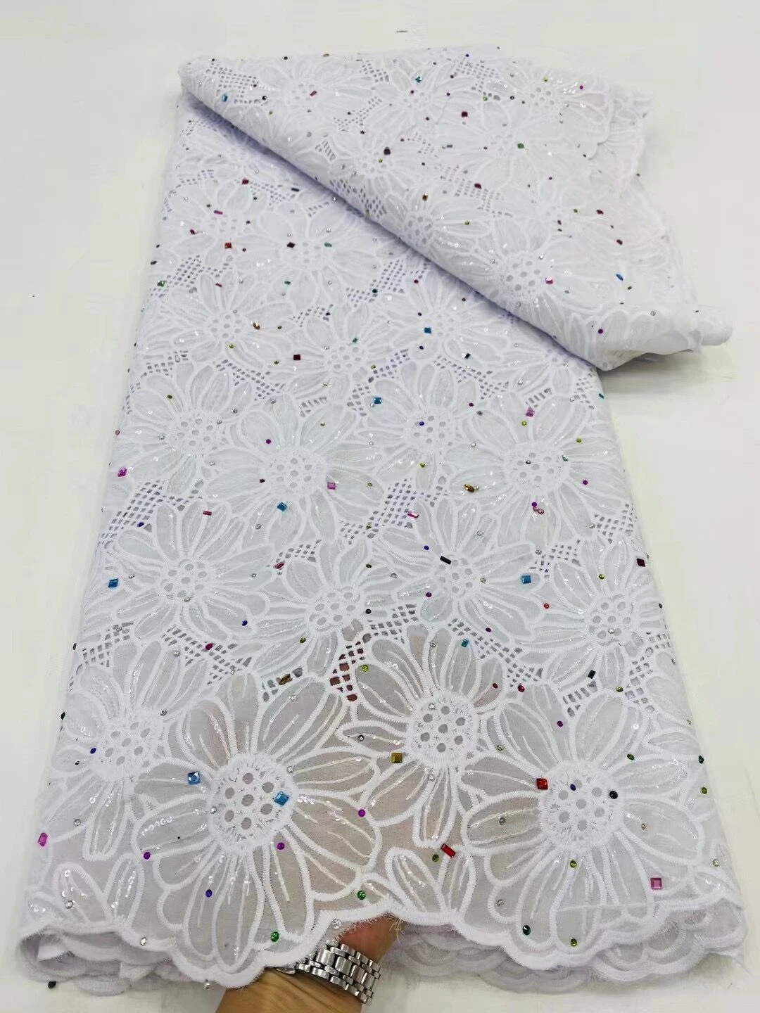 2024 African Nigerian High Quality Tulle Lace Fabric Embroidery Cotton Wedding Party Dress Damask Sequins 5Yard Chiffon DP0065
2024 African Nigerian High Quality Tulle Lace Fabric Embroidery Cotton Wedding Party Dress Damask Sequins 5Yard Chiffon DP0065