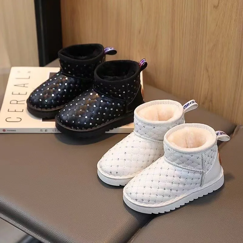 Children's Snow Boots Boys Thicken Warm Outdoor Booties Girls Non-slip Waterproof Casual Shoes Plus Cashmere Lined Toddler Shoes
Children's Snow Boots Boys Thicken Warm Outdoor Booties Girls Non-slip Waterproof Casual Shoes Plus Cashmere Lined Toddler Shoes