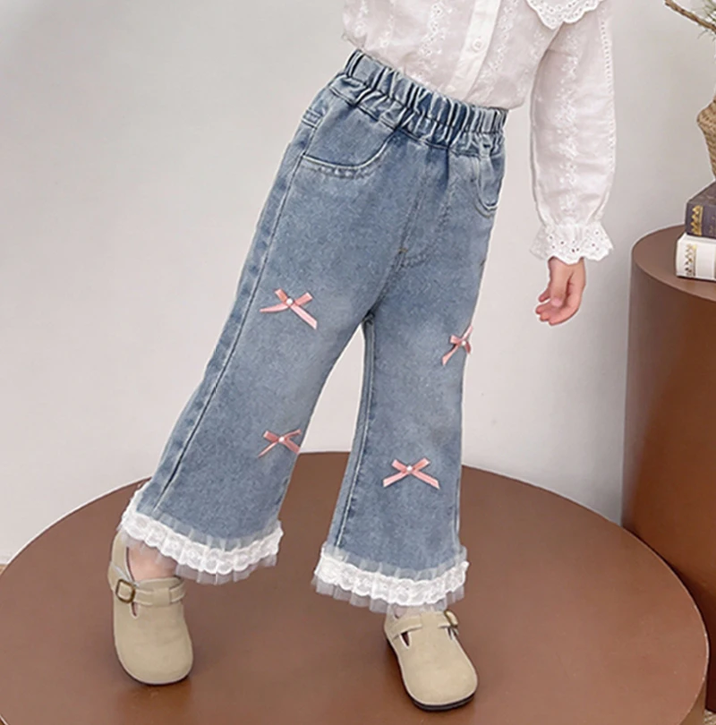بنطلونات جينز للفتيات لفصلي الربيع والخريف بأسلوب غربي مع دانتيل وفيونكة، سراويل واسعة من الأسفل، بنطلونات طويلة أنيقة للفتيات الصغيرات بأسلوب كوري متعدد الاستخدامات بنطلونات جينز للفتيات لفصلي الربيع والخريف بأسلوب غربي مع دانتيل وفيونكة، سراويل واسعة من الأسفل، بنطلونات طويلة أنيقة للفتيات الصغيرات بأسلوب كوري متعدد الاستخدامات