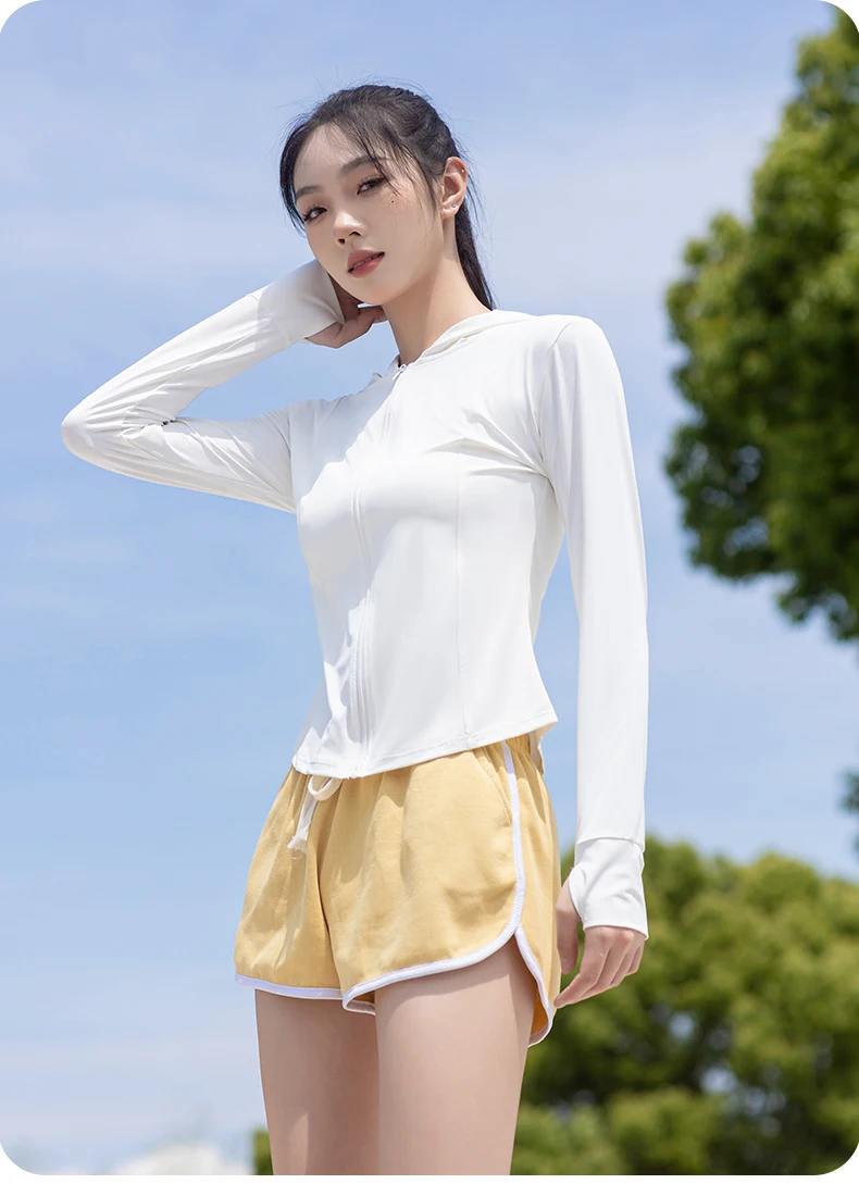 Slim Fit Sports Sun Protection Clothing for Women's Summer UV Protection Ice Silk Thin Style Lightweight and Breathable
Slim Fit Sports Sun Protection Clothing for Women's Summer UV Protection Ice Silk Thin Style Lightweight and Breathable