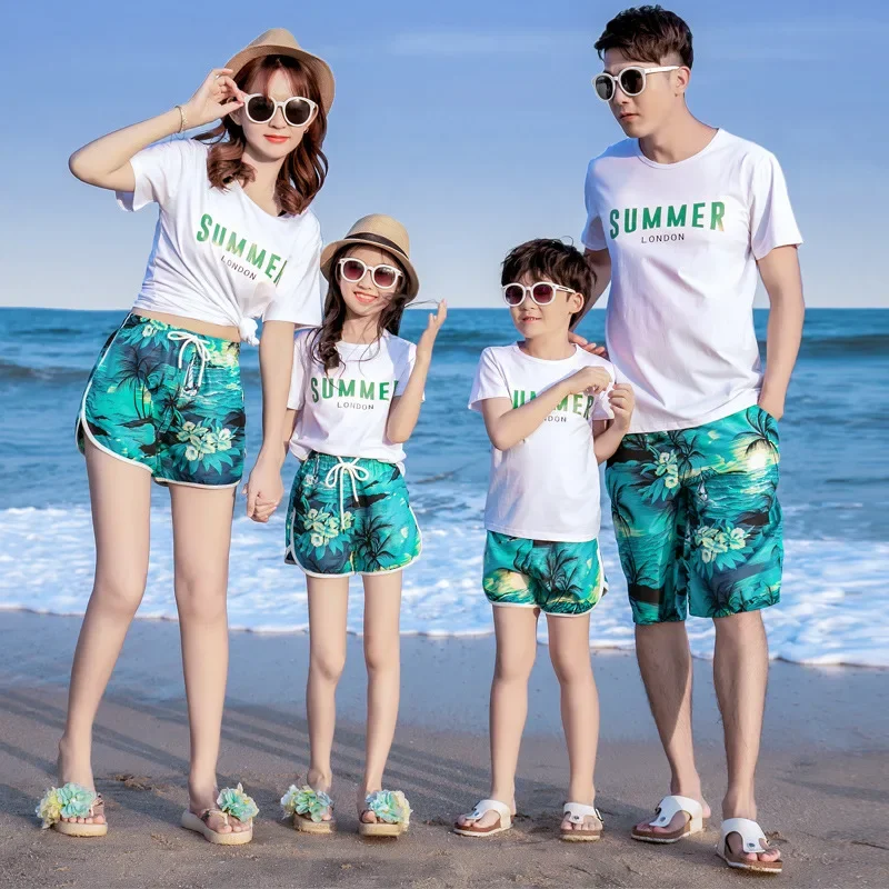 

Summer Beach Family Matching Outfits Mum Daughter Dad Son CottonT-shirt& Short Pants Holiday Seaside Couple Lovers Clothing