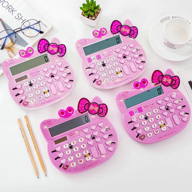 2024 New Kawaii Sanrio Hello Kitty Caculator Anime Cartoon Cute Crystal Diamond Calculator Solar Computer Toys for Girls
2024 New Kawaii Sanrio Hello Kitty Caculator Anime Cartoon Cute Crystal Diamond Calculator Solar Computer Toys for Girls