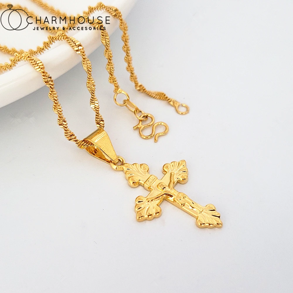 Yellow Gold GP Charm Necklaces For Women Cross Pendant Necklace Chain Collier Femme Choker High Quality Jewelry Accessories Gift
Yellow Gold GP Charm Necklaces For Women Cross Pendant Necklace Chain Collier Femme Choker High Quality Jewelry Accessories Gift