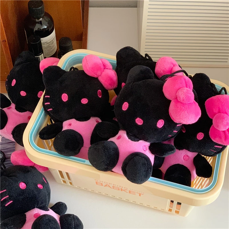 Kawaii Black Skin Hello Kittys брелок-плюшевая кукла Cute Girl мультяшный рюкзак подвеска Украшение Детские праздничные подарки
Kawaii Black Skin Hello Kittys брелок-плюшевая кукла Cute Girl мультяшный рюкзак подвеска Украшение Детские праздничные подарки