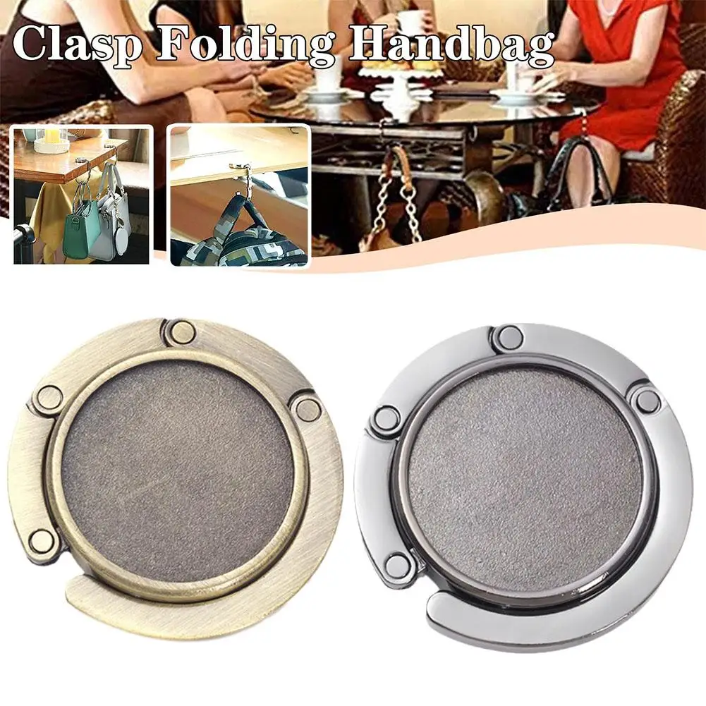 Vintage Round Folding Bag Hanger Handbag Key Hanging Home Storage Hook Supplies Organizer Outdoor Office Table Travel Rack R6A3
Vintage Round Folding Bag Hanger Handbag Key Hanging Home Storage Hook Supplies Organizer Outdoor Office Table Travel Rack R6A3