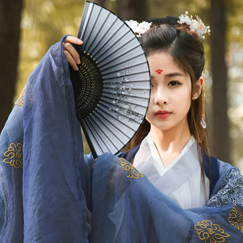 Bamboo Antique Folding Fan Chinese StyleFan Summer Female Dance Fan Portable Elegent Flower Hand Held Fan
Bamboo Antique Folding Fan Chinese StyleFan Summer Female Dance Fan Portable Elegent Flower Hand Held Fan