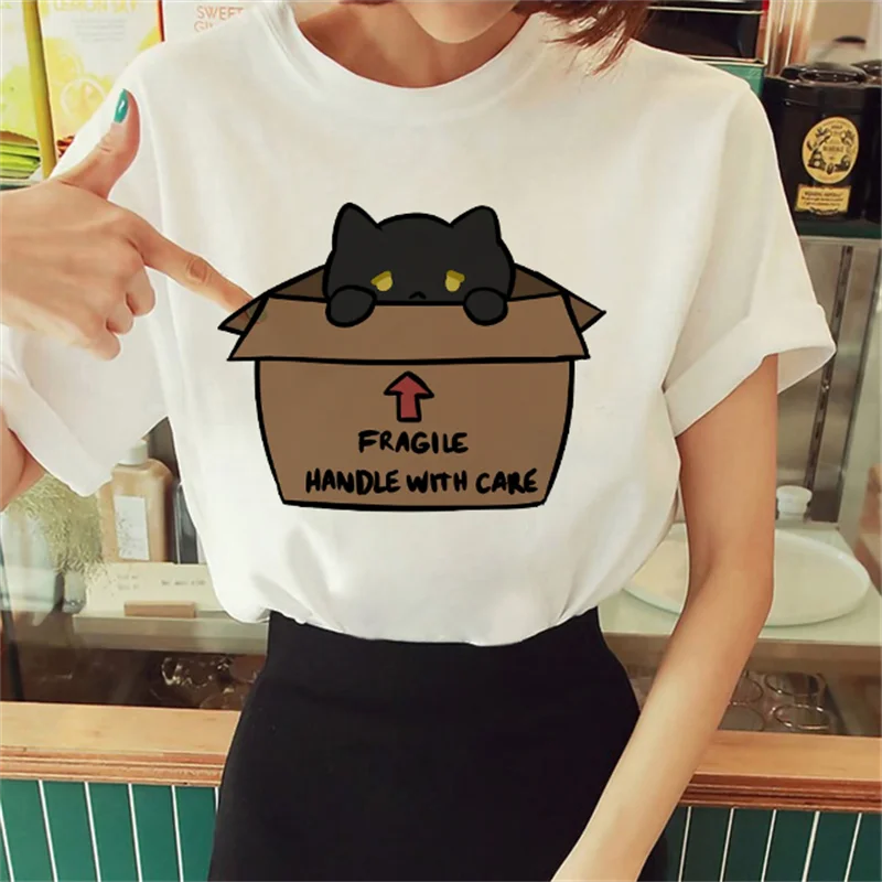 Женская одежда с коротким рукавом, милая летняя футболка с забавным мультяшным принтом в стиле ретро, Повседневная трендовая универсальная модная футболка
Женская одежда с коротким рукавом, милая летняя футболка с забавным мультяшным принтом в стиле ретро, Повседневная трендовая универсальная модная футболка