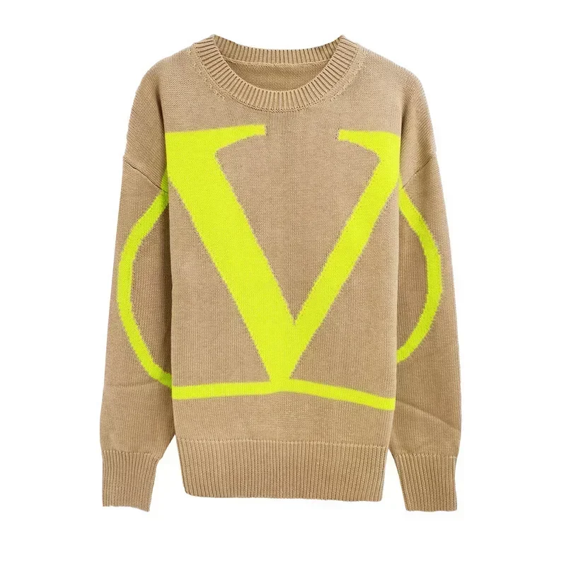 2024 New Luxury Large V Letter Embroidered Sweater Round Neck Long Sleeve Loose Knit Sweater Oversized T Shirt Women Clothing
2024 New Luxury Large V Letter Embroidered Sweater Round Neck Long Sleeve Loose Knit Sweater Oversized T Shirt Women Clothing